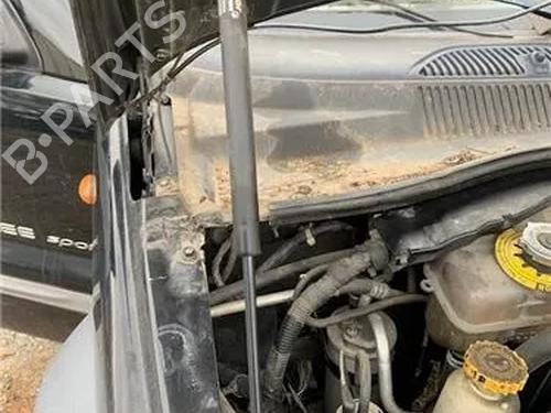 hood-lift-support-jeep-cherokee-kj-2001-2002-2003-2004-2005-2006-2007-2008-24313446 main image