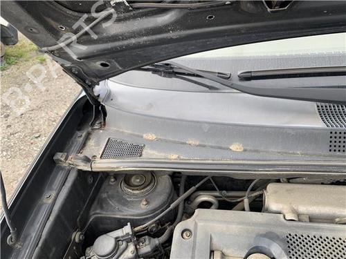 Used Scuttle panel Scuttle panel HYUNDAI TUCSON (JM) 2.0 (141 hp) 33730043 33730043