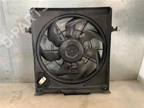 Used Radiator fan Radiator fan HYUNDAI i30 (FD) [2007-2012] 33220196 33220196