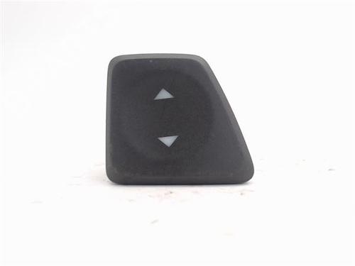 Used Left front window switch FIAT 500 (312_) 1.3 D Multijet (312AXB1A) (75 hp) 16340878