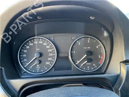 Instrument cluster BMW 3 (E90) 330 d | BP32418702C47