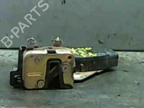 Used Front right lock VOLVO V40 Estate (645) [1995-2004]  12149155