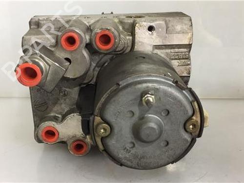 Used ABS pump BMW 5 (E39) 528 i (193 hp) 9685593