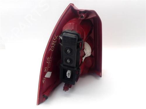 Right taillight PEUGEOT 307 SW (3H)  | BP22959029C35 