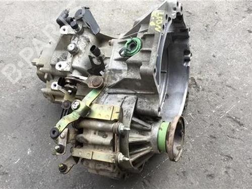 Gearkasse SEAT LEON (1M1) 1.6 16 V (105 hp) 9635194