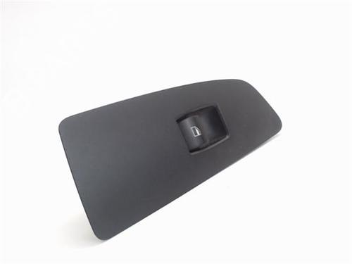 Used Right rear window switch BMW 1 (E81) [2006-2012]  13028280