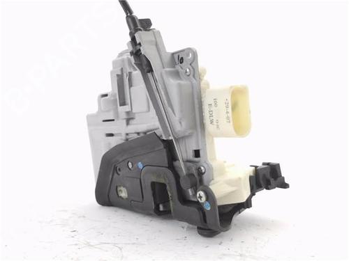 Front left lock SEAT ALTEA XL (5P5, 5P8) 1.9 TDI | BP23169095C98 
