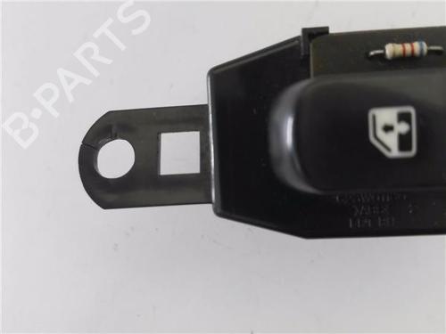 Right front window switch HYUNDAI LANTRA II (J-2)  | BP22959817I26 