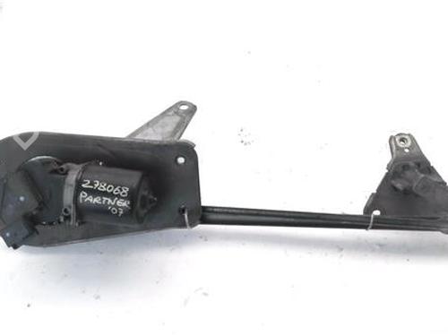 Used Front wiper motor Front wiper motor PEUGEOT PARTNER MPV (5_, G_) [1996-2026] 11341742 11341742