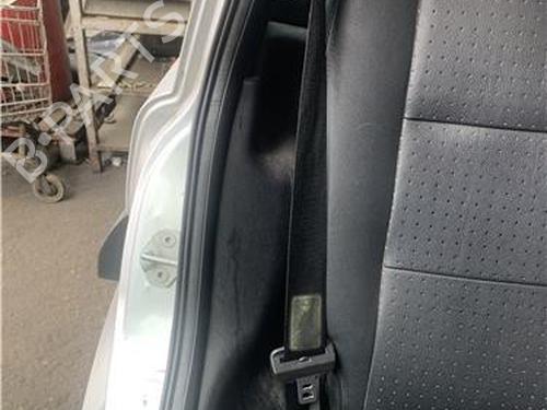 Used Rear right seatbelt Rear right seatbelt LAND ROVER FREELANDER I (L314) 2.0 Td4 4x4 (112 hp) 29260223 29260223