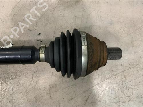 Right front driveshaft VW TOURAN (1T1, 1T2) 2.0 TDI | BP16723561M39 