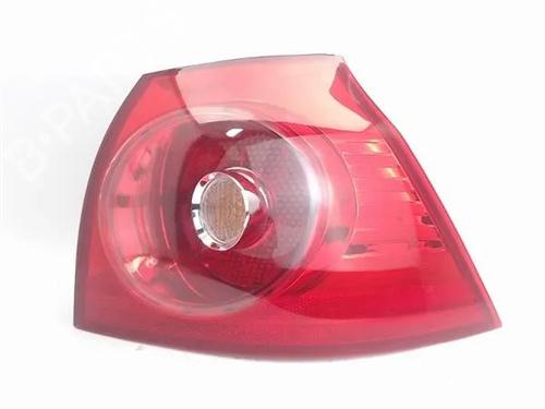 Right taillight VW GOLF V (1K1) 2.0 FSI | BP18411983C35 