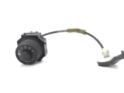 Used Climate control Climate control 38177344 38177344