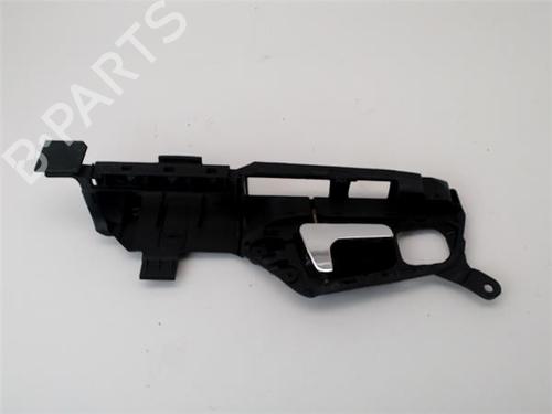 Used Front right interior door handle SEAT CORDOBA (6K2) 1.6 (101 hp) 14346286