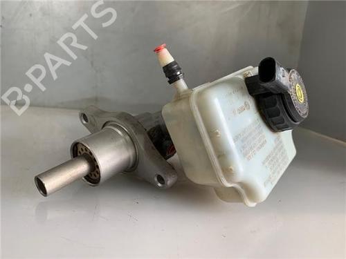Brake master cylinder SEAT LEON (1P1) 1.6 TDI | BP33220430M77 - Image 4