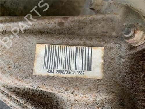 Rear axle SUZUKI GRAND VITARA I (FT, HT) 2.5 V6 24V 4x4 (TD62, SQ625) | BP13533921M2 
