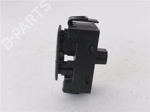 Warning switch DACIA DOKKER Box Body/MPV 1.5 dCi 75 / Blue dCi 75 (FEJW, FEAH) | BP30182977I22 