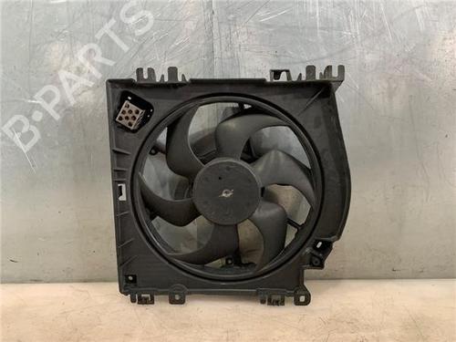 Used Radiator fan RENAULT CLIO III (BR0/1, CR0/1) 1.2 16V (BR02, BR0J, BR11, CR02, CR0J, CR11) (75 hp) 16861714