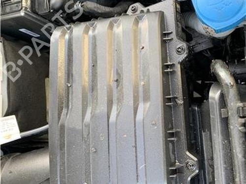 Used Air filter box Air filter box SEAT IBIZA V (KJ1, KJG) 1.0 TSI (110 hp) 33729576 33729576