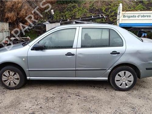 Right taillight SKODA FABIA I Saloon (6Y3) 1.4 16V | BP22717107C35 