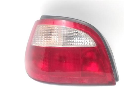 Used Left taillight RENAULT MEGANE I (BA0/1_) 1.4 16V (BA0D, BA1H, BA0W, BA10) (95 hp) 24473166