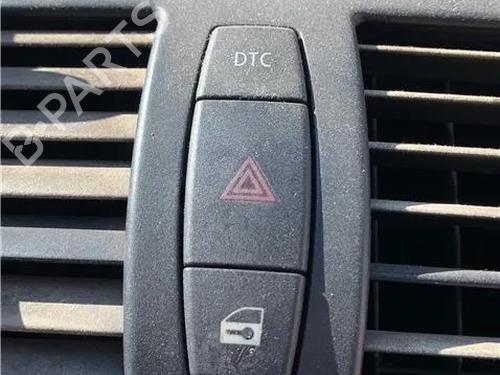 warning-switch-bmw-1-e87-2003-2004-2005-2006-2007-2008-2009-2010-2011-2012-2013-24315426 main image