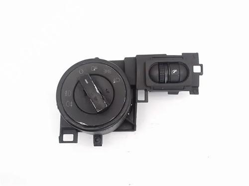 Spak kontakt VW TOUAREG (7LA, 7L6, 7L7) 5.0 V10 TDI (313 hp) 15518001
