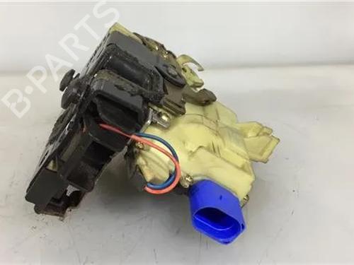 Used Front right lock VW POLO (9N_, 9A_) 1.4 16V (75 hp) 11363191
