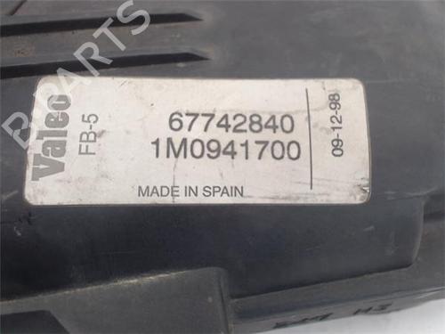 Right front fog light SEAT LEON (1M1)  | BP17969640C31 