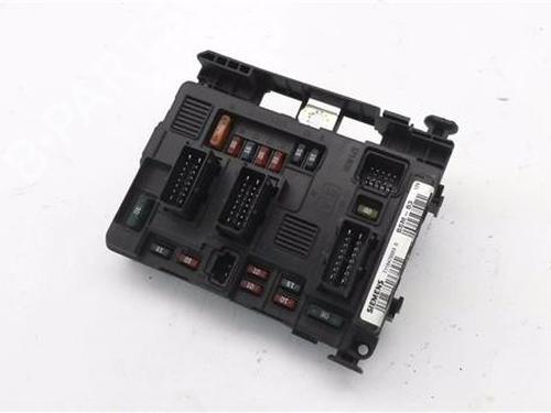 Used Fuse box Fuse box CITROËN BERLINGO / BERLINGO FIRST Box Body/MPV (M_) 1.9 D 70 (MBWJZ, MCWJZ) (69 hp) 14339217 14339217