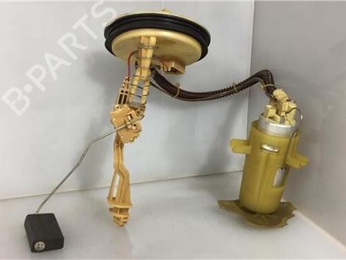 Used Fuel pump BMW 5 (E39) 528 i (193 hp) 9685571