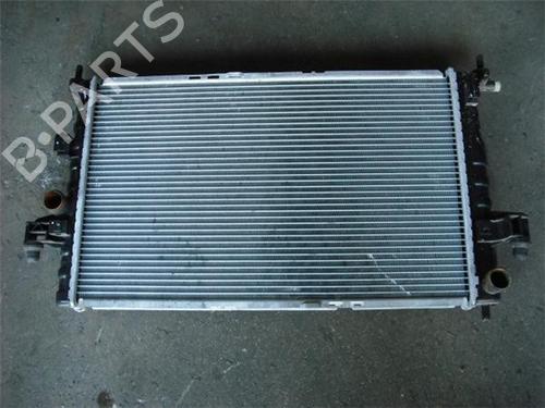 Used Water radiator OPEL CORSA C (X01) [2000-2009]  12104294