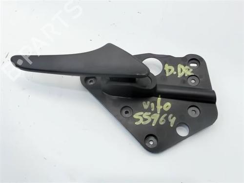 Used Front right interior door handle MERCEDES-BENZ VITO / MIXTO Van (W639) 113 CDI (639.601, 639.603, 639.605) (136 hp) 14345778