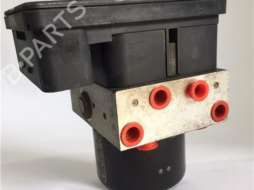 Used ABS pump RENAULT LAGUNA II (BG0/1_) 1.9 dCi (BG08, BG0G) (120 hp) 9636881