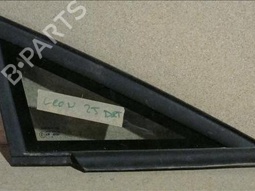 Used Front right quarter glass SEAT LEON (1P1) 1.4 TSI (125 hp) 14333739