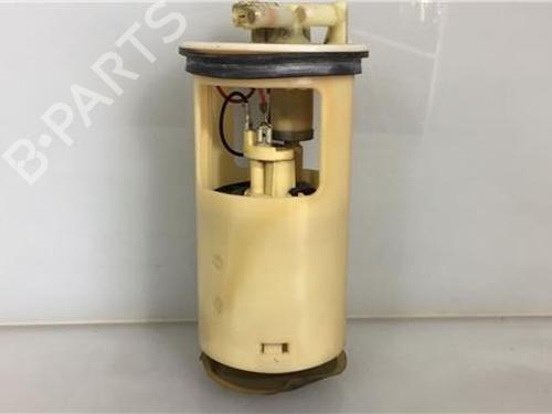 Used Fuel pump PEUGEOT 106 II (1A_, 1C_) 1.4 i (75 hp) 9685395