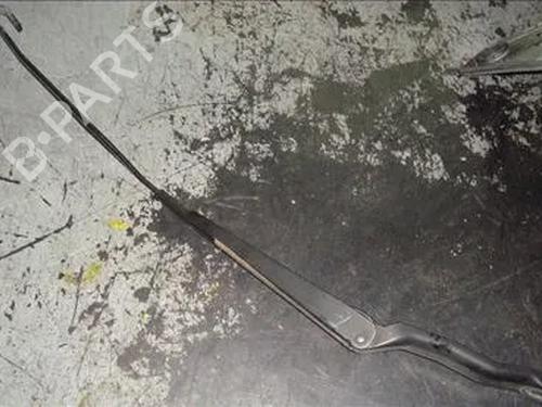 Used Front windshield wiper arm PEUGEOT 206 Hatchback (2A/C) 1.4 HDi eco 70 (68 hp) 14335291