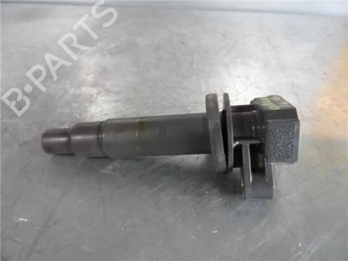 Used Ignition coil TOYOTA COROLLA (_E12_) 1.6 VVT-i (ZZE121_, ZZE121R) (110 hp) 9760255