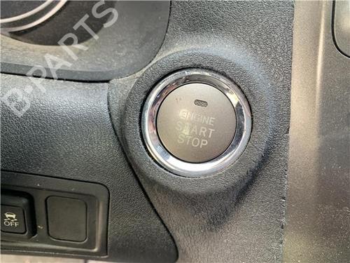 Switch LEXUS IS II (_E2_) 220d (ALE20) | BP32417246I30