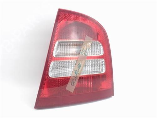 Used Right taillight SKODA OCTAVIA I (1U2) [1996-2010]  28098011