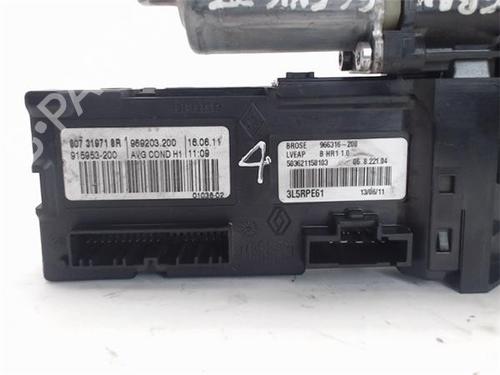 Left front window motor RENAULT SCÉNIC II (JM0/1_)  | BP14343821E21 