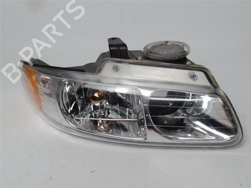 Used Right headlight CHRYSLER VOYAGER / GRAND VOYAGER III (GS_, NS_) 3.8 i AWD (166 hp) 13299817