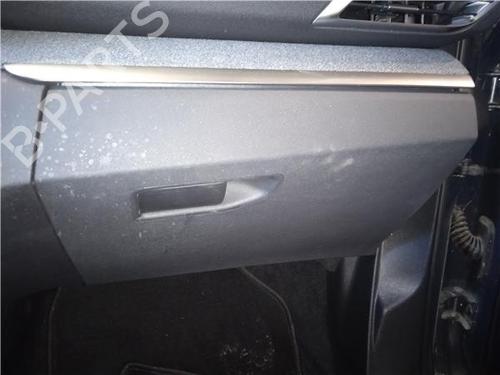 Used Glove box Glove box 22339863 22339863