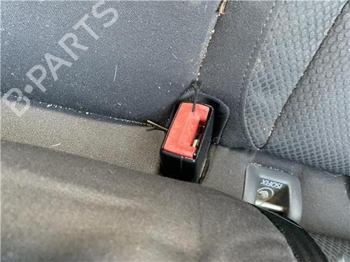 Used Seat buckle VW GOLF V (1K1) 1.9 TDI (105 hp) 24315468