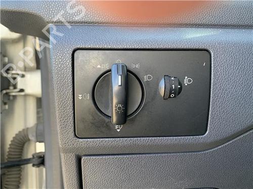 switch-ford-transit-connect-p65_-p70_-p80_-2002-32450667 main image