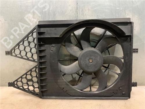 Used Radiator fan VW POLO V (6R1, 6C1) 1.4 (6R1) (85 hp) 21757745