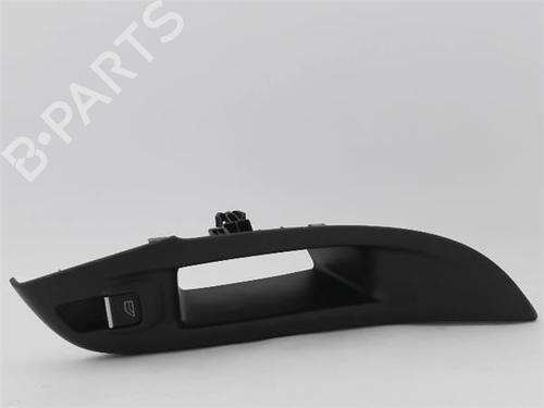 Used Right rear window switch FORD FOCUS III 1.5 TDCi (120 hp) 22132777