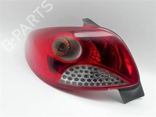 Used Left taillight PEUGEOT 206+ (2L_, 2M_) 1.4 HDi eco 70 (68 hp) 10285134