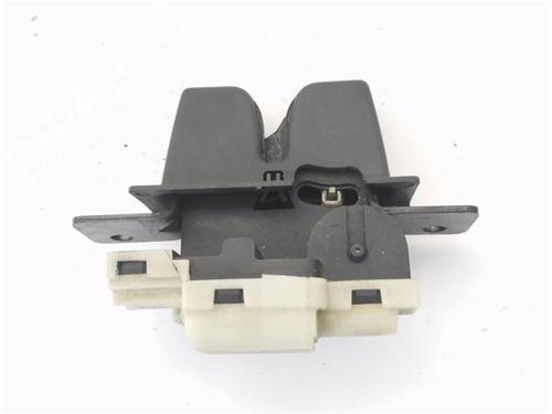 Used Tailgate lock Tailgate lock RENAULT MEGANE II (BM0/1_, CM0/1_) 1.6 16V (BM0C, CM0C) (113 hp) 35951180 35951180