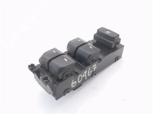 Used Left front window switch Left front window switch HYUNDAI i30 (GD) 1.4 (99 hp) 36050881 36050881
